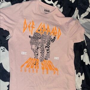 Def Leppard graphic tee